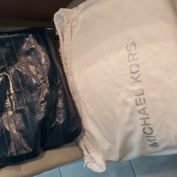 Michael Kors Tote - Picture 3 of 6